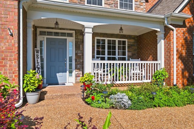 137 Mulberry Grv, Gallatin, TN 37066