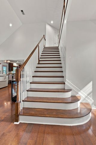 137 Mulberry Grv, Gallatin, TN 37066