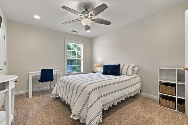 137 Mulberry Grv, Gallatin, TN 37066