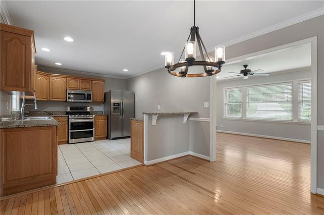 2353 Cortez Way NE, Brookhaven, GA 30319