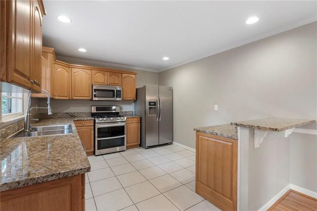 2353 Cortez Way NE, Brookhaven, GA 30319