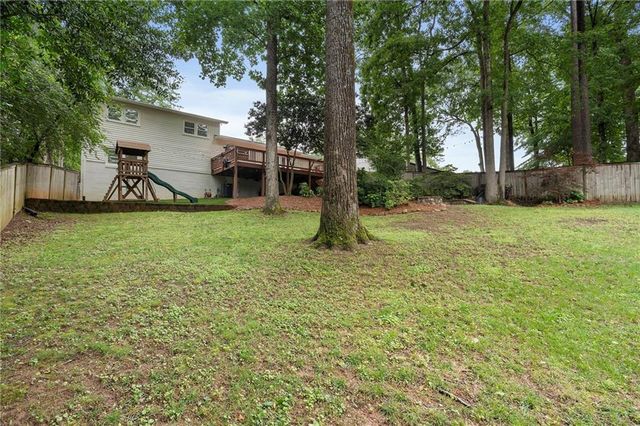 2353 Cortez Way NE, Brookhaven, GA 30319