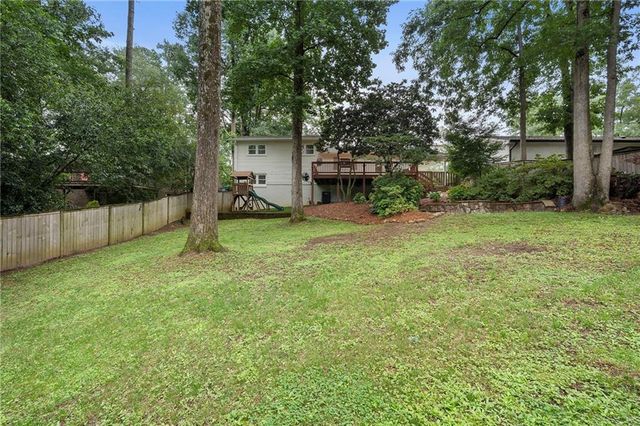 2353 Cortez Way NE, Brookhaven, GA 30319