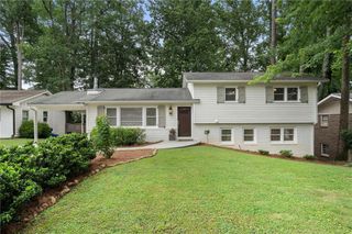 2353 Cortez Way NE, Brookhaven, GA 30319