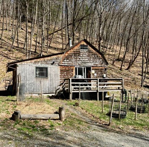 307 South Street, Middletown Springs, VT 05757