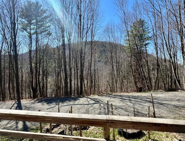 307 South Street, Middletown Springs, VT 05757
