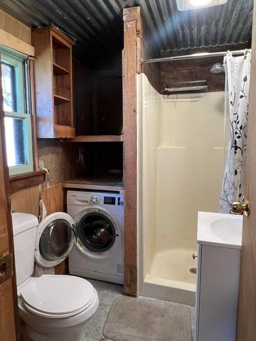 307 South Street, Middletown Springs, VT 05757