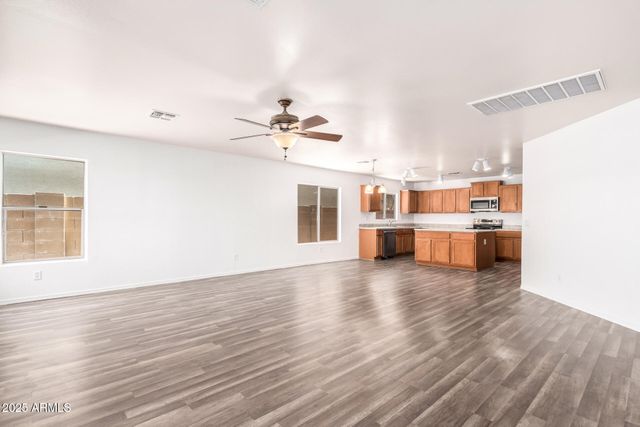 1272 W PINKLEY Avenue, Coolidge, AZ 85128
