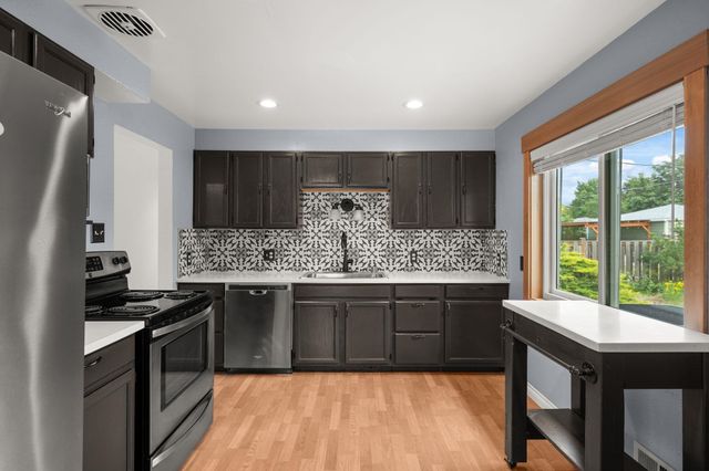 3917 W Heroy Ave, Spokane, WA 99205