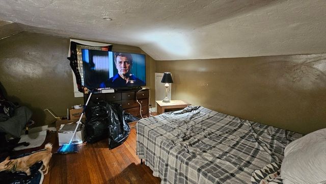 45 River St, Belchertown, MA 01007