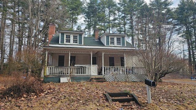 45 River St, Belchertown, MA 01007