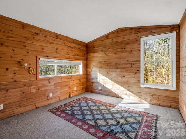 3205 Collinsville Road, Columbus, NC 28722