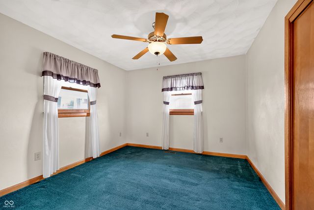 8505 S Bronco Drive, Daleville, IN 47334