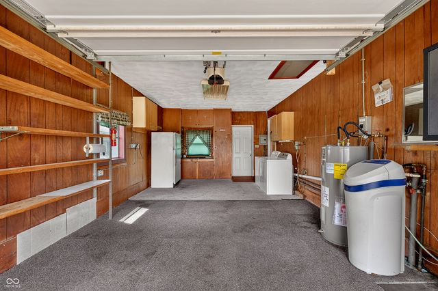 8505 S Bronco Drive, Daleville, IN 47334