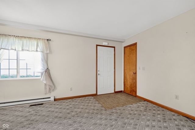 8505 S Bronco Drive, Daleville, IN 47334