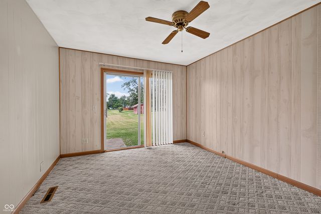8505 S Bronco Drive, Daleville, IN 47334
