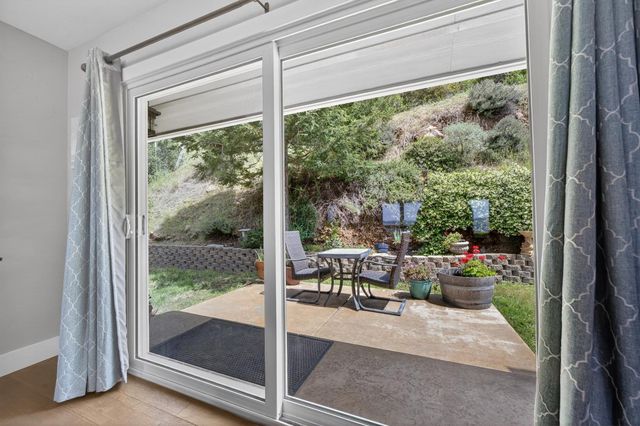 8950 W Butte Mountain Ln, Jackson, CA 95642