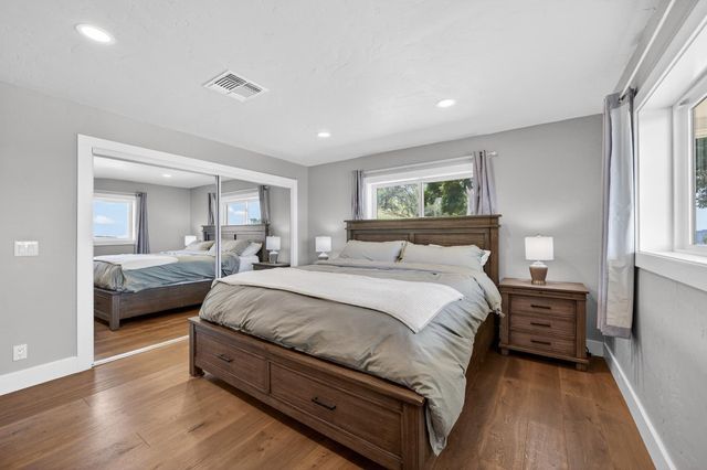 8950 W Butte Mountain Ln, Jackson, CA 95642