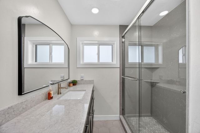 8950 W Butte Mountain Ln, Jackson, CA 95642