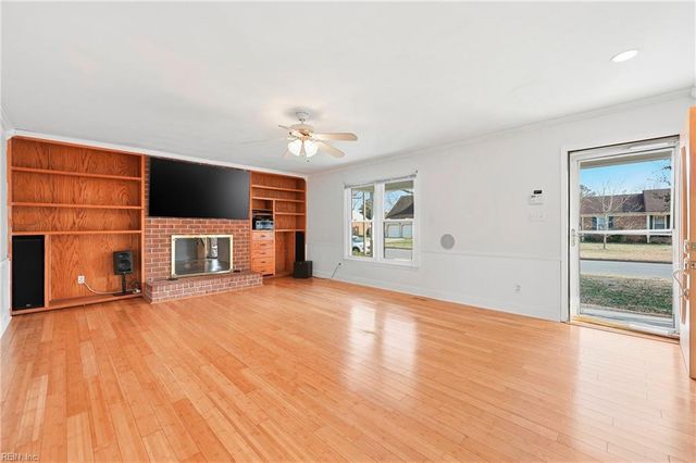 3414 Filly RN, Chesapeake, VA 23323