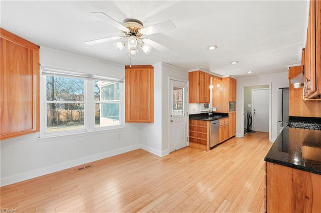 3414 Filly RN, Chesapeake, VA 23323