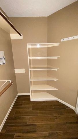 2216 Westminister Street, Pearland, TX 77581