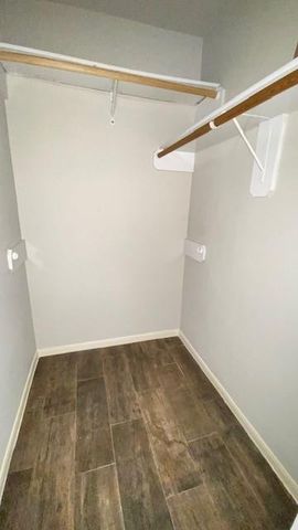 2216 Westminister Street, Pearland, TX 77581