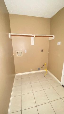 2216 Westminister Street, Pearland, TX 77581