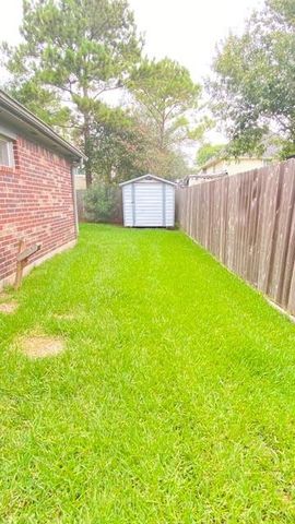 2216 Westminister Street, Pearland, TX 77581