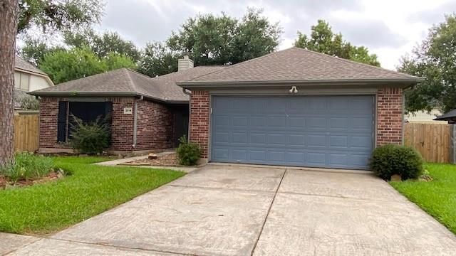 2216 Westminister Street, Pearland, TX 77581