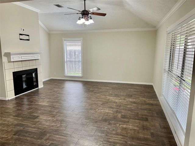 2216 Westminister Street, Pearland, TX 77581