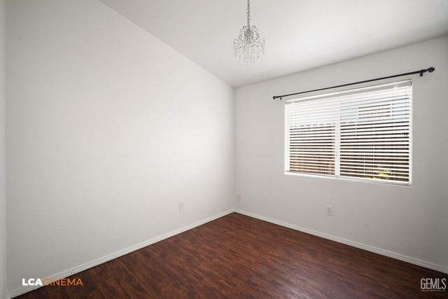 5801 Canoe Court, Bakersfield, CA 93312