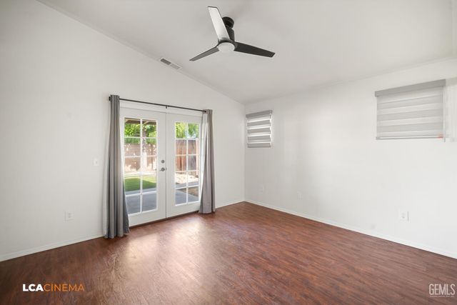 5801 Canoe Court, Bakersfield, CA 93312