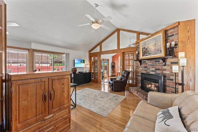 6894 Larkin Street, Salina, NY 13088