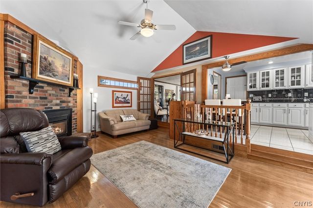 6894 Larkin Street, Salina, NY 13088