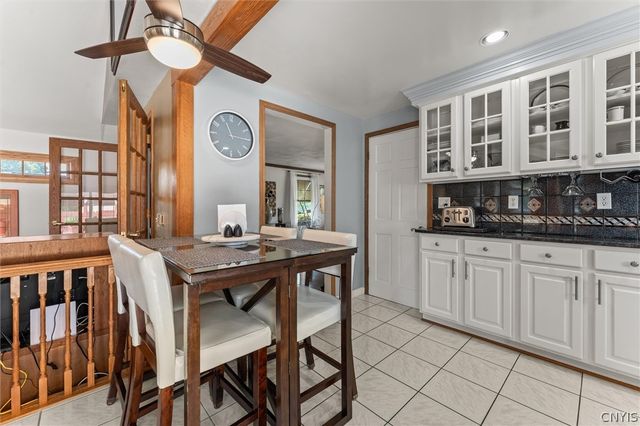6894 Larkin Street, Salina, NY 13088