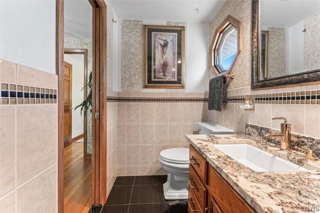 6894 Larkin Street, Salina, NY 13088