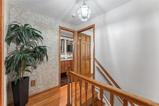 6894 Larkin Street, Salina, NY 13088