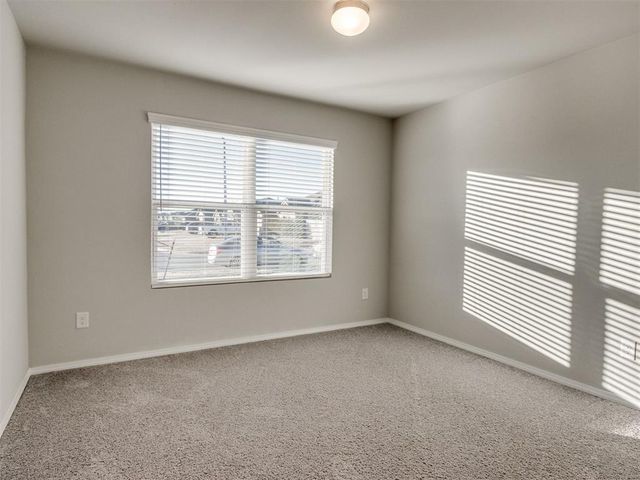 572 Fox Den Drive, Newcastle, OK 73065