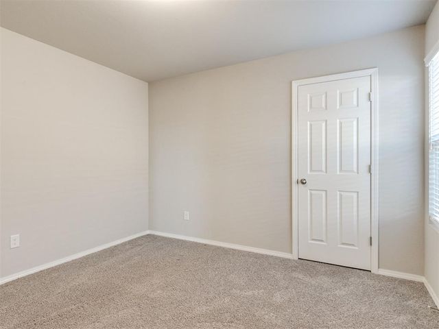 572 Fox Den Drive, Newcastle, OK 73065