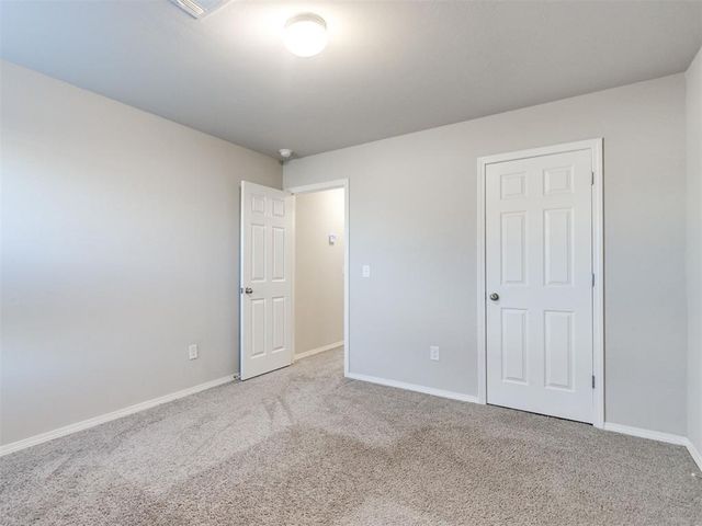 572 Fox Den Drive, Newcastle, OK 73065