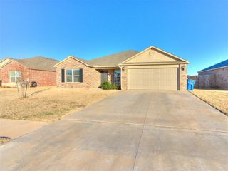 572 Fox Den Drive, Newcastle, OK 73065