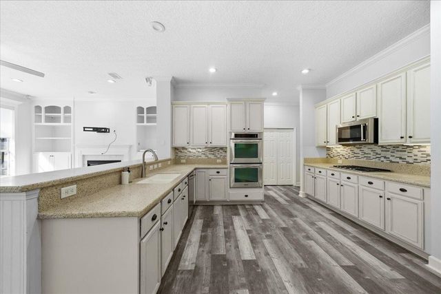 605 Timber Pond Dr, Ponte Vedra Beach, FL 32082