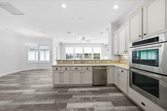 605 Timber Pond Dr, Ponte Vedra Beach, FL 32082