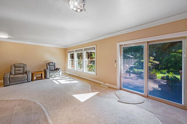 5475 Laird Rd, Loomis, CA 95650