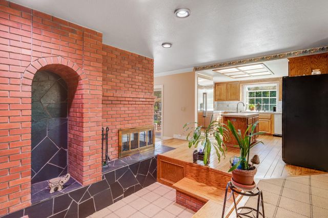 5475 Laird Rd, Loomis, CA 95650