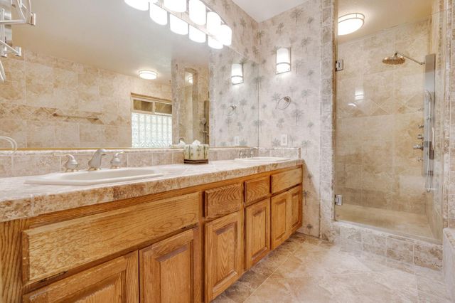5475 Laird Rd, Loomis, CA 95650