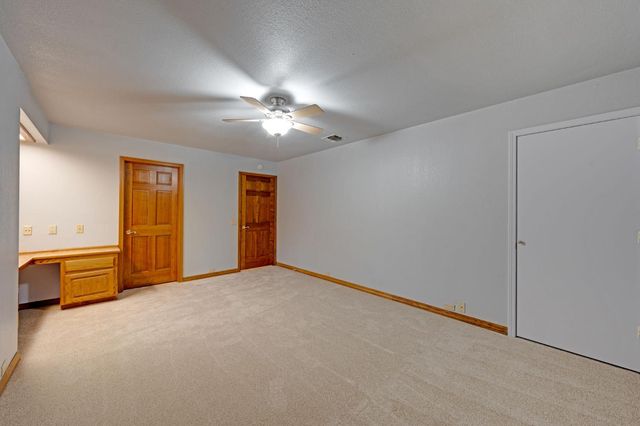 5475 Laird Rd, Loomis, CA 95650