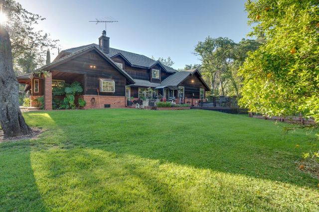 5475 Laird Rd, Loomis, CA 95650