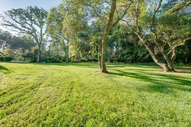 5475 Laird Rd, Loomis, CA 95650